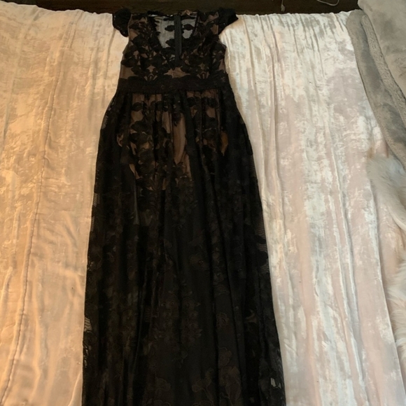 For Love and Lemons lace gown - Picture 2 of 6